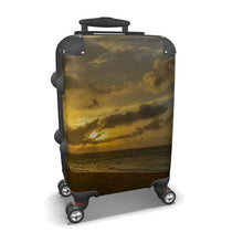  Sunset carry-on